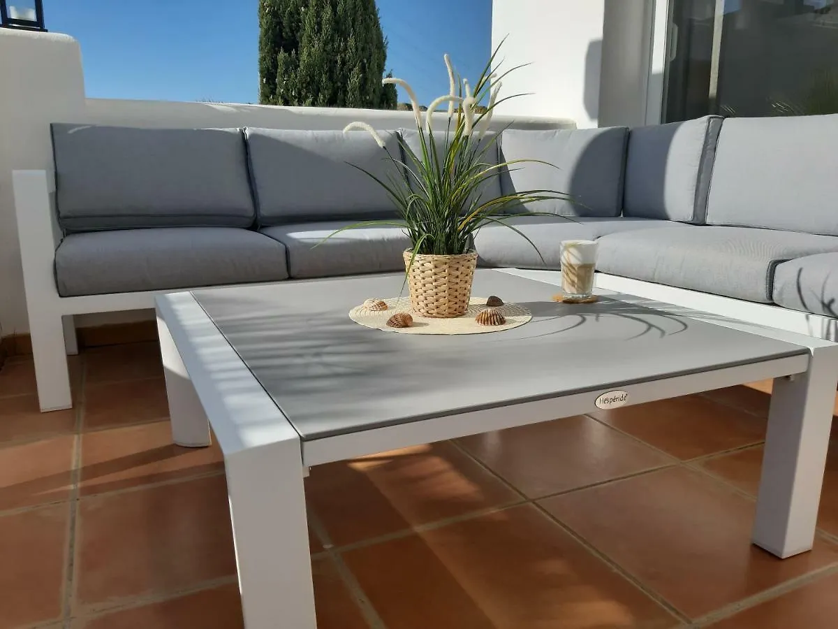 Alcazaba Lagoon Estepona Golf Apartment