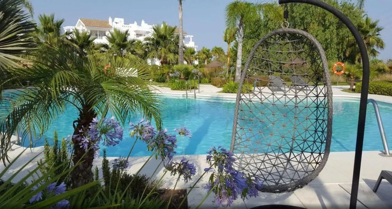 Alcazaba Lagoon Estepona Golf Apartment